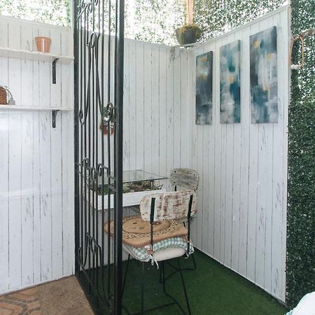 Nearest Hostel Pasay City By Reddoorz Εξωτερικό φωτογραφία
