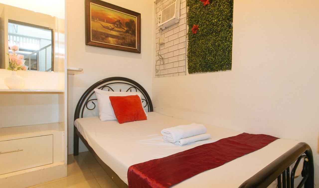 Nearest Hostel Pasay City By Reddoorz Εξωτερικό φωτογραφία