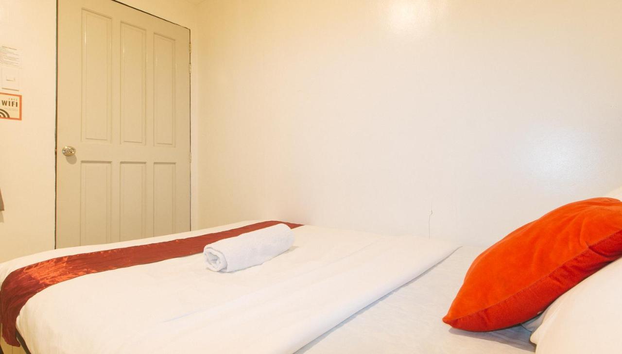 Nearest Hostel Pasay City By Reddoorz Εξωτερικό φωτογραφία