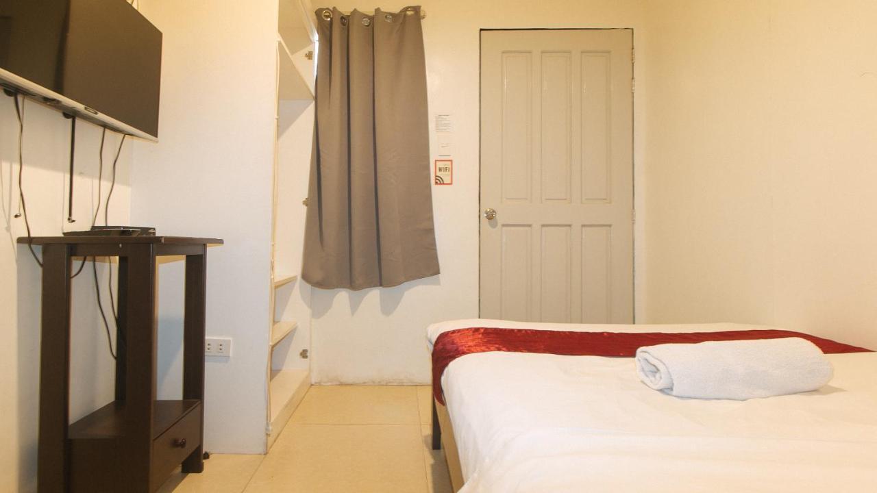 Nearest Hostel Pasay City By Reddoorz Εξωτερικό φωτογραφία